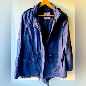 Tommy Hilfiger navy lightweight jacket